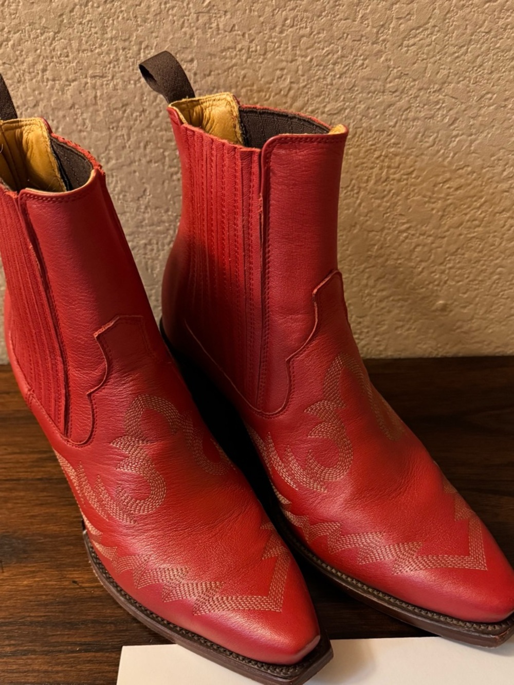 Tecovas The Stella Cherry red leather western boots, size 9b